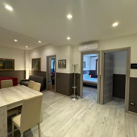 Laura's House In Alberone Рим